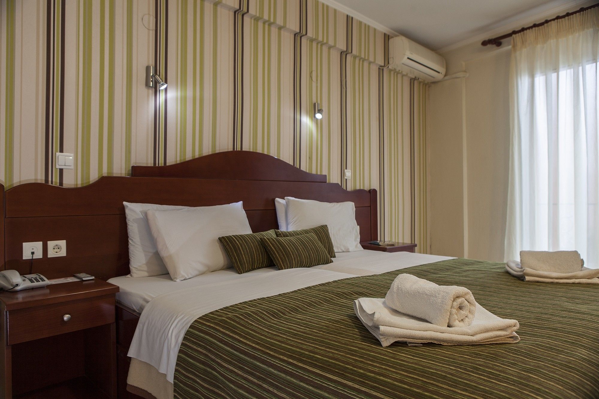 Akti Hotel 约阿尼纳 外观 照片